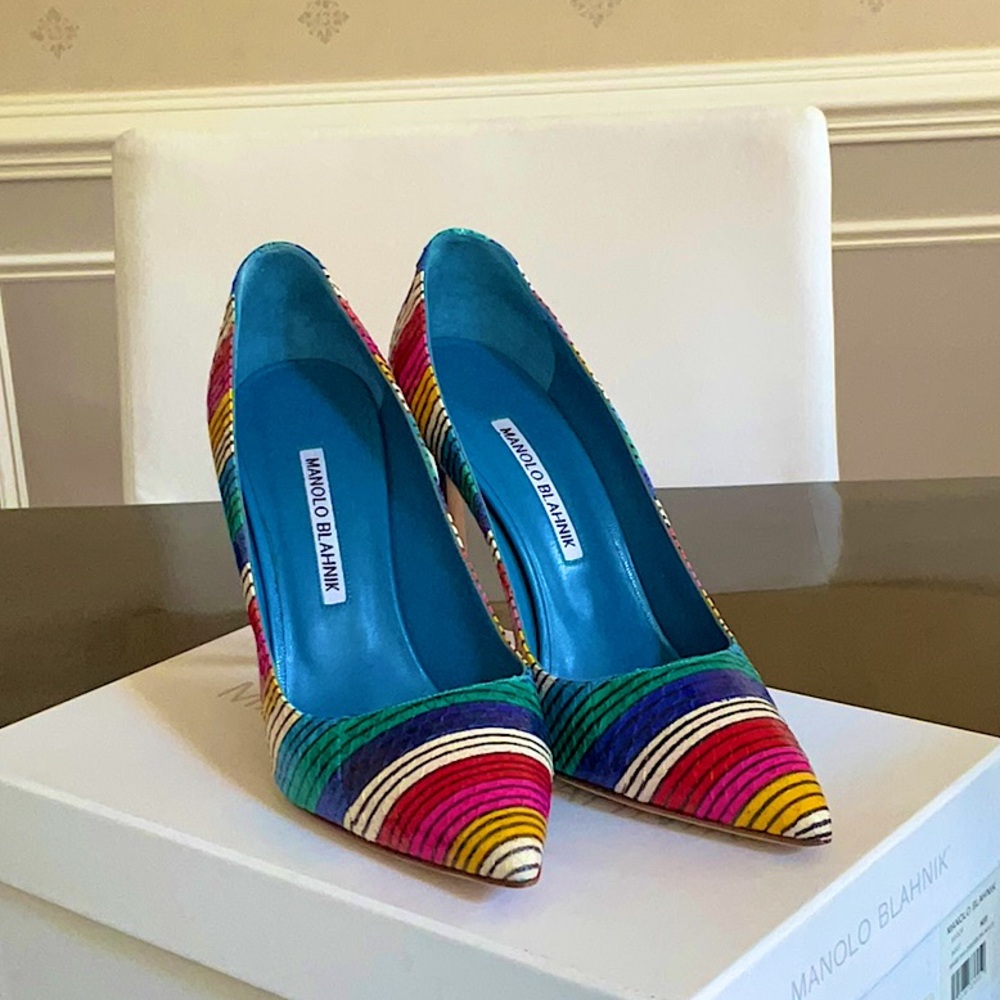 Manolo Blahnik Rainbow Leather Pumps | 8 US | 38 EU